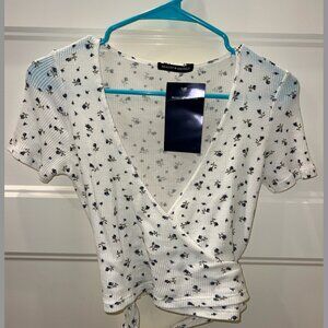 Brandy Melville wrap top